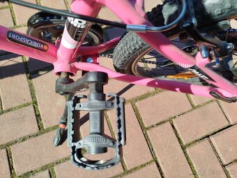 Dievčenský bicykel - 8