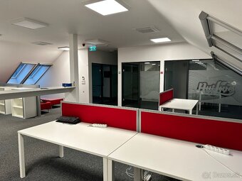 Dáme do prenájmu kancelársky priestor viac ako 300 m2 - 8
