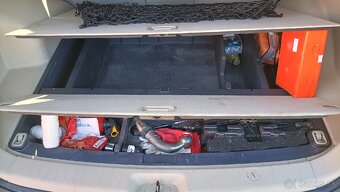 Hyundai Santa fe - 8