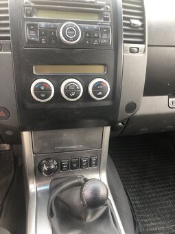 Nissan navara 2,5 dCI 4x4 - 8