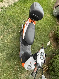 Predam skuter MOTOWELL 50cc - 8