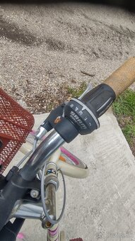 Predám 2 x bicykel Btwin kolesá 24 . - 8
