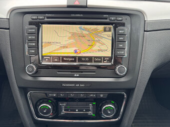 Škoda Superb Combi 2.0 TDI CR 4x4 Elegance DSG - 8