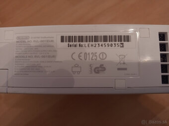 Nintendo Wii - komplet ovládač + WiFit Board + HRY - 8