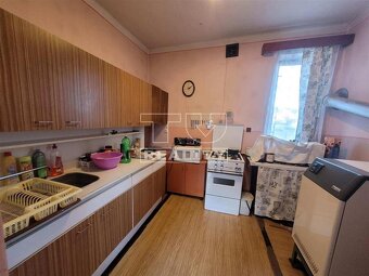 RODINNÝ DOM 90m2 NA POZEMKU 741m2, BZINCE POD JAVORINOU - 8