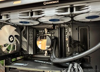 Ryzen 9 7950X\32GB\RTX 3080\SSD\1300W Zdroj - 8