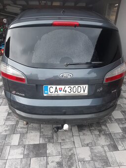S-max - 8