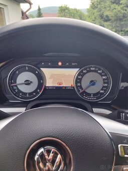 Volkswagen Touareg - 8