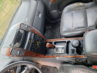 Kia Sorento - 8