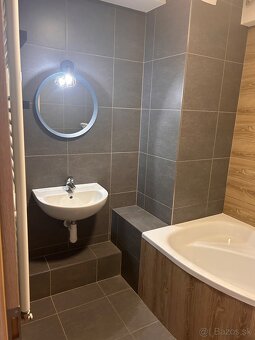2izbový byt v centre mesta - 8