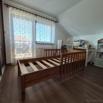 Rastúca drevená detská posteľ - 8