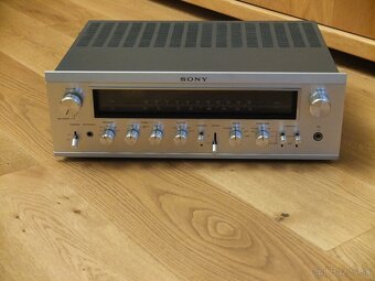 SONY STR-7055 FM/AM stereo přijímač (1972-76) - 8