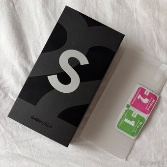 Samsung Galaxy S22+ 128GB Biely - 8