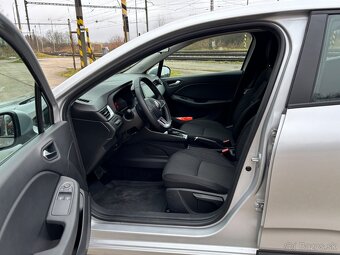 Renault Clio 1.0TCe AUTOMAT - 8