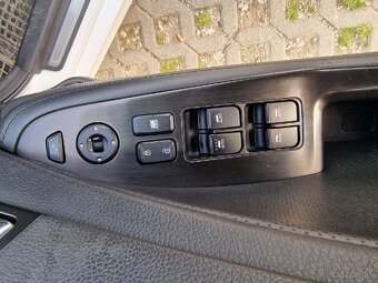 KIA Optima Hybrid 2.0 - AT/6 - 8