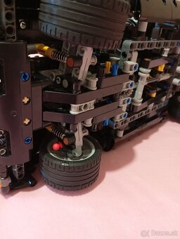 Lego technics Dodge Challenger - 8