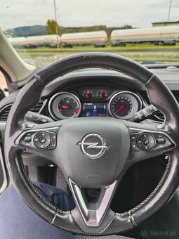Opel Insignia ST, 2.0 125kw A8 - 8