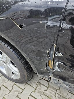 VW TOUAREG 3.0 TDI/ FULL VÝBAVA / NA PRUŽINÁCH / POJÍZDNÉ. - 8