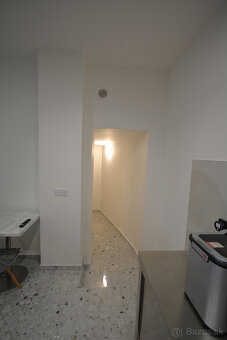 Priestranný 2-izbový byt na Rampovej - 8