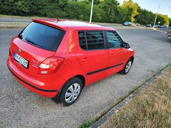 Skoda Fabia - 8