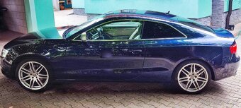 AUDI A5 QUATTRO COUPE - 8