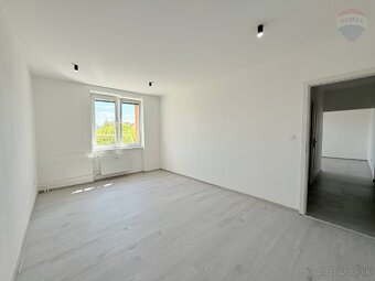 2 izbový byt na ulici Dobrianskeho v Humennom, na predaj. - 8