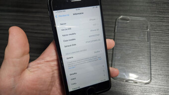 Apple iPhone SE 2020 - nová batéria - 8