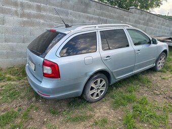 Škoda Octavia 1.6 TDI DSG - 8