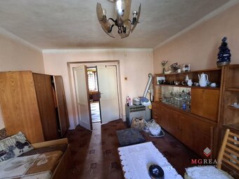 1 izbový priestranný byt v centre mesta Nitra - 8