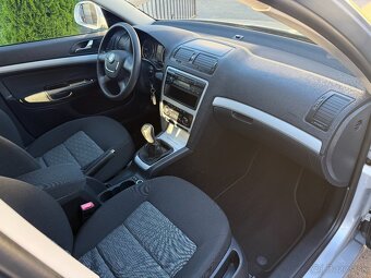 Škoda Octavia Combi 1.9TDI 77kw Ambition - 8