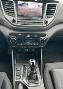 Hyundai Tucson 1.7 d - 8