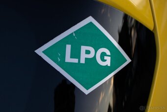 Opel Corsa E 1.4 16V LPG - 8