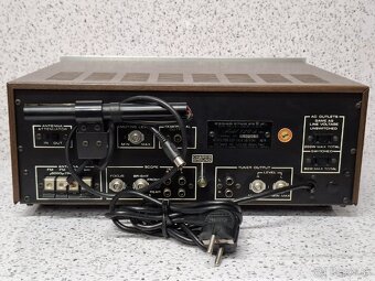 SCOPE DISPLAY / Marantz Model 120B FM/AM STEREOPHONIC TUNER - 8