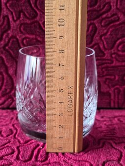 Koňakova súprava. - 8