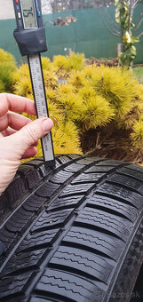 CONTINENTAL WINTERcontact TS 870P, 225/45 R18, DOT 22 - 8