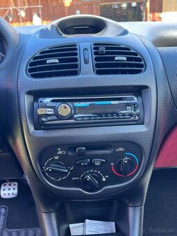 Peugeot 206 - 8