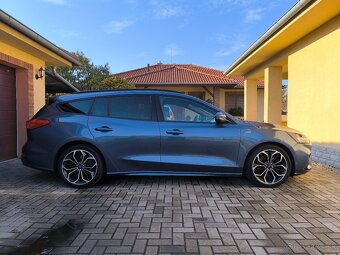 Ford focus ST line 2l diesel AT8 sport - 8