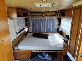 Karavan 7,7 x2,4 m - 8