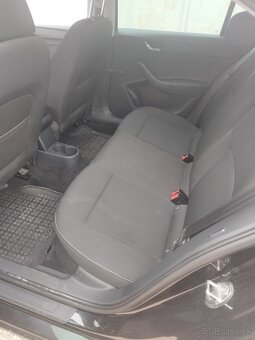 Skoda Rapid 1.2 tsi,cierna metaliza - 8