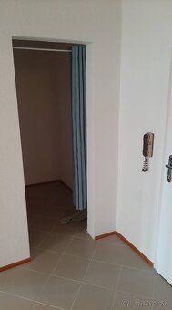Prenájom 3 izbový byt na Rozkvete - 8