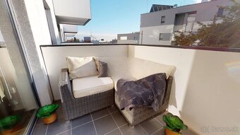 Na predaj 2 izbový byt s parkovaním, Kramáre , Vlárska ulica - 8