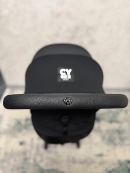 Cybex Coya - 8