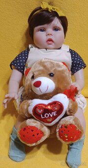 Realistická bábika Valéria - 8