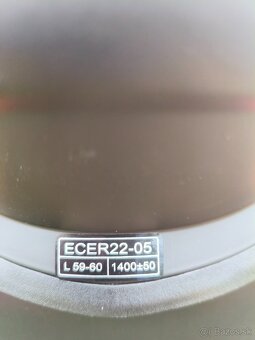 Přilba na motorku. Nová - 8