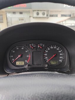 Volkswagen golf 1.4 55kw - 8