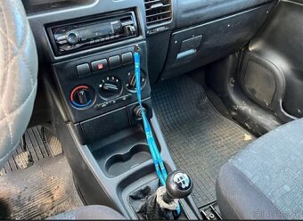 Opel Zafira 1.6, 74kw, 7 miestna - 8