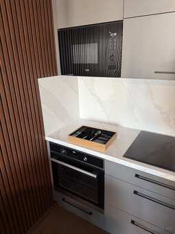 Prenájom 2-izbového bytu v Eurovea Tower, 25 poschodie - 8