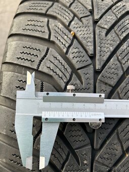 Zimné pneumatiky Kumho 215/55 R17 - 8