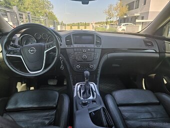 Opel Insignia Sportstourer 2.0 diesel 128 kW - 8