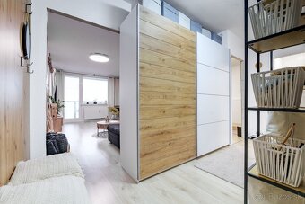 Ponúkam elegantný 3 izbový byt na sídlisku Dargovských hrdin - 8
